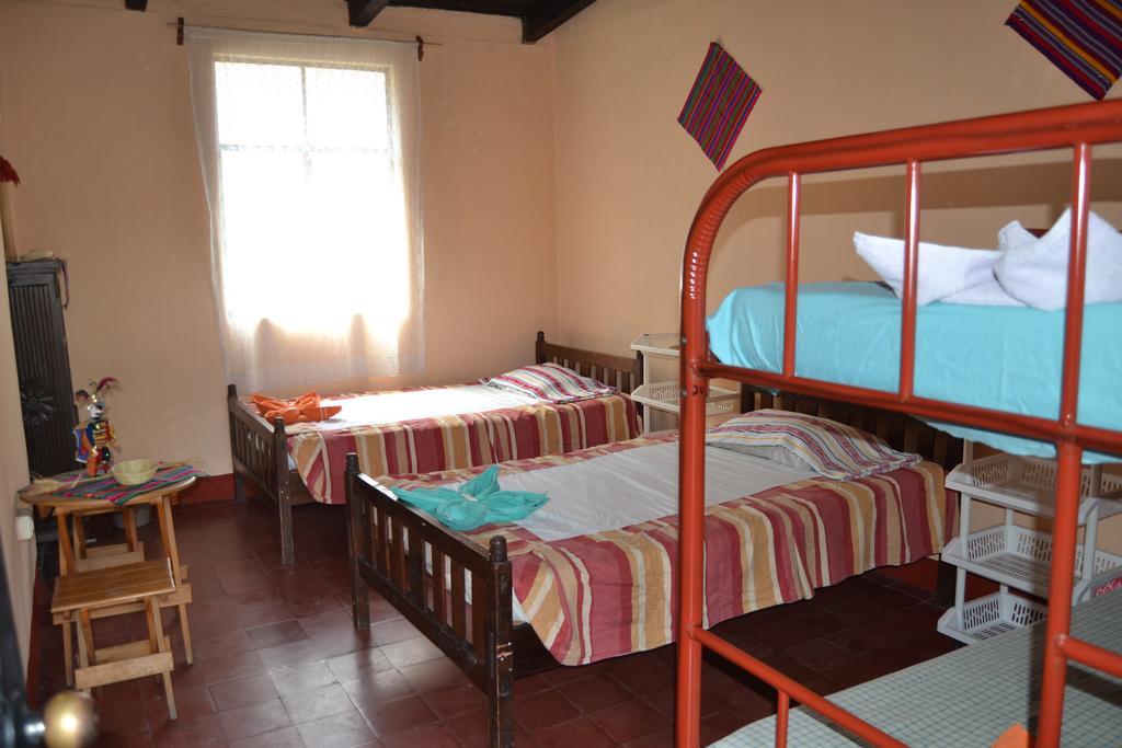 Hostal Morenos 안티구아 과테말라 외부 사진