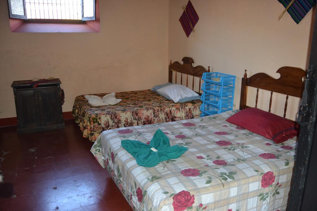 Hostal Morenos 안티구아 과테말라 외부 사진